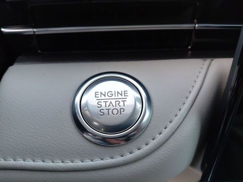 New 2026 Lincoln Nautilus Premier w/ Equipment Group 102A image 39