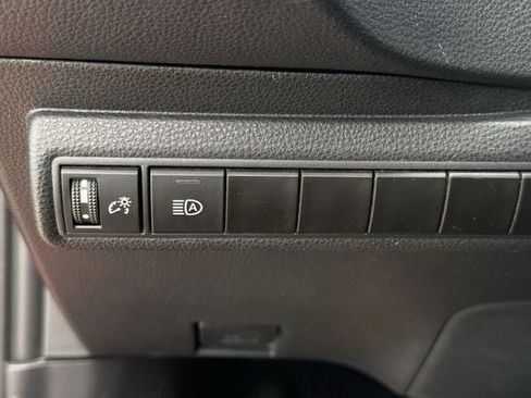 Used 2023 Toyota Corolla LE FWD image 20