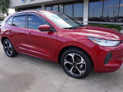 Certified 2023 Ford Escape ST-Line Select w/ Tech Pack #2