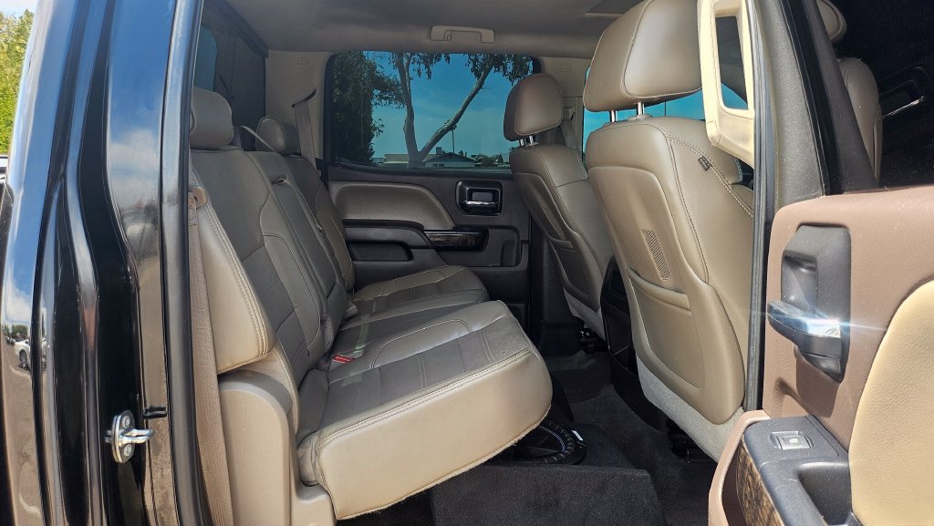 Used 2015 GMC Sierra 3500 Denali w/ Duramax Plus Package AWD/4WD image 24