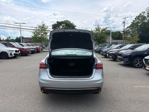 Used 2017 Toyota Avalon XLE Premium FWD image 6