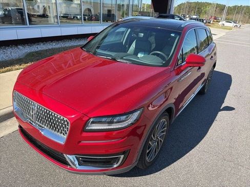 Used 2020 Lincoln Nautilus Reserve w/ Equipment Group 201A image 11