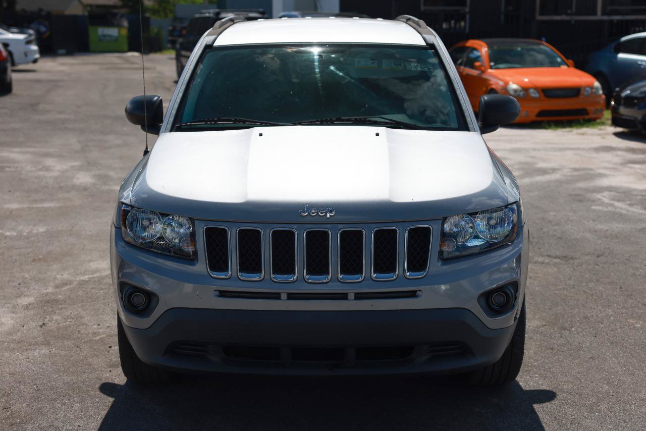 Used 2014 Jeep Compass Sport w/ Power Value Group FWD image 19