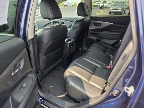 Used 2023 Nissan Murano SV AWD/4WD image 18