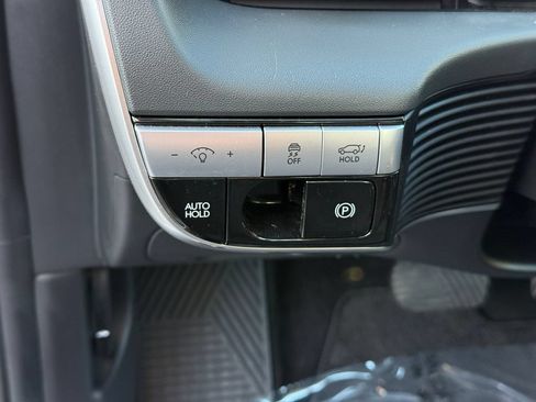 Used 2024 Hyundai Ioniq 5 SEL RWD image 24