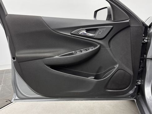 Used 2023 Chevrolet Malibu LS image 10