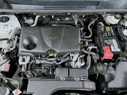 Used 2020 Toyota RAV4 LE AWD/4WD image 31