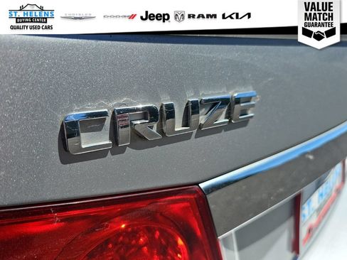 Used 2014 Chevrolet Cruze LTZ w/ RS Package FWD image 33