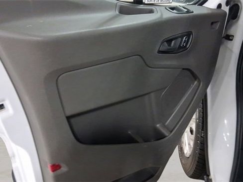 Used 2024 Ford Transit 350 XLT image 22