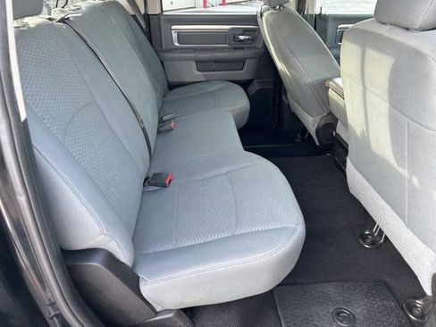 Used 2020 RAM 1500 Classic SLT image 40