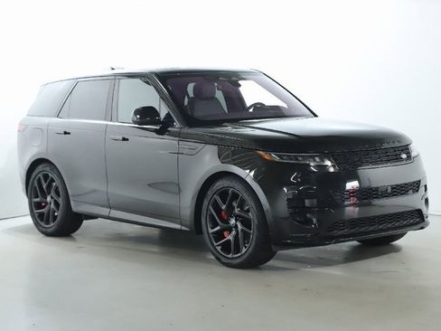 Certified 2023 Land Rover Range Rover Sport SE Dynamic image 11