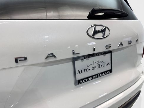 Used 2025 Hyundai Palisade SE FWD image 21