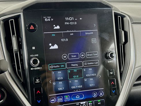 Used 2024 Subaru Crosstrek 2.0i Premium image 19