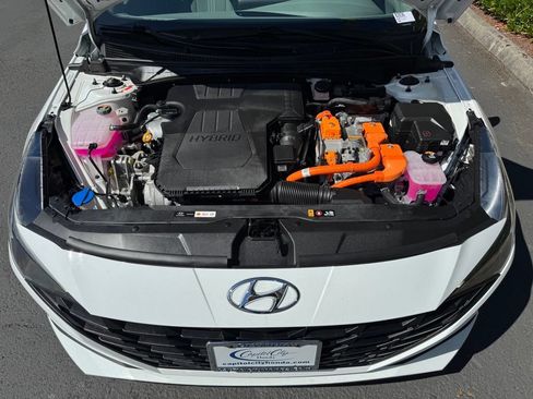 Used 2023 Hyundai Elantra Blue FWD image 38