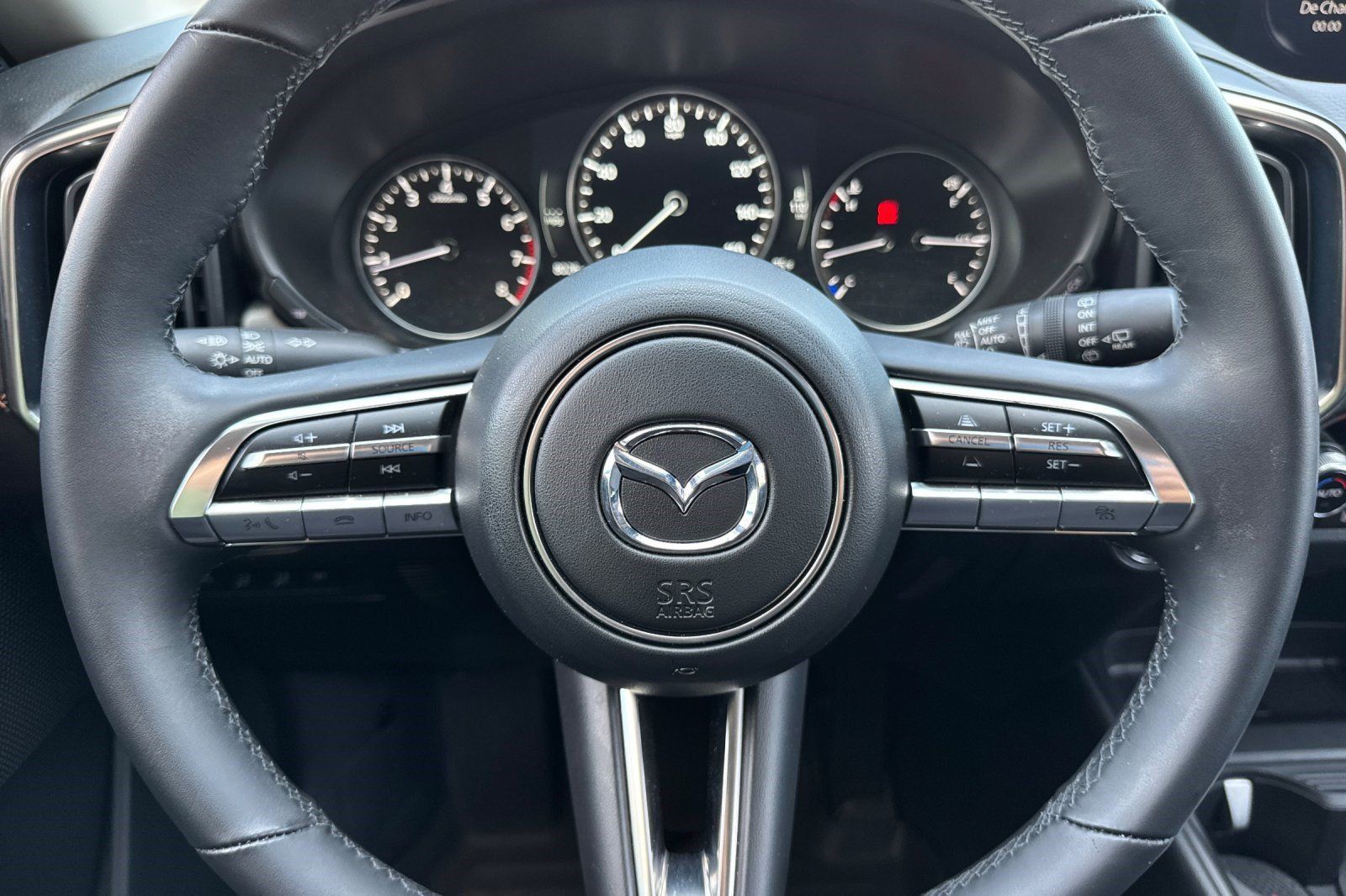 Used 2025 MAZDA CX-50 AWD 2.5 S w/ Premium Plus Pkg image 11