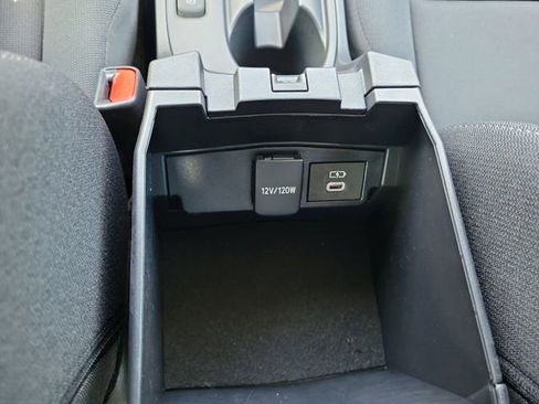 Used 2026 Toyota Corolla LE FWD image 28