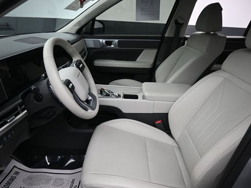 Used 2024 Hyundai Santa Fe SEL image 23