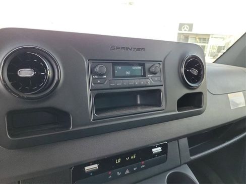 New 2025 Mercedes-Benz Sprinter 2500 image 19