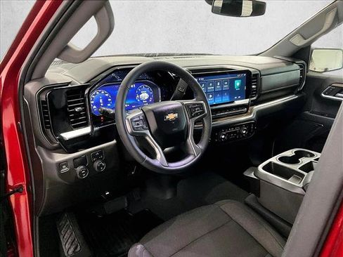 Used 2023 Chevrolet Silverado 1500 LT RWD image 14
