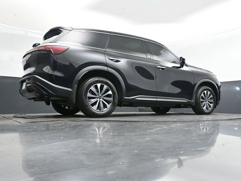 Certified 2025 INFINITI QX60 Pure image 45