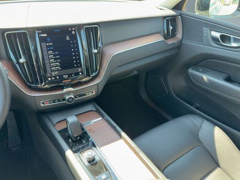 Certified 2023 Volvo XC60 B5 Plus w/ Climate Package image 27