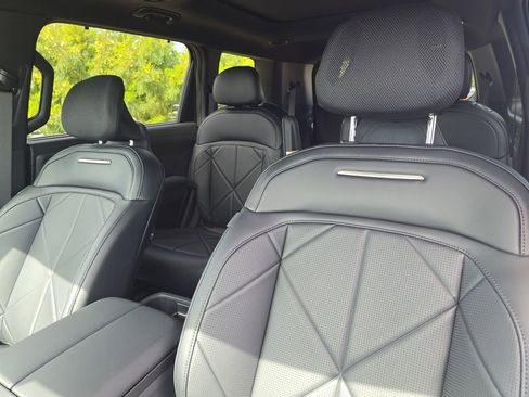 New 2027 Kia Telluride SX FWD image 22