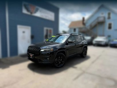 Used 2019 Jeep Cherokee Latitude Plus