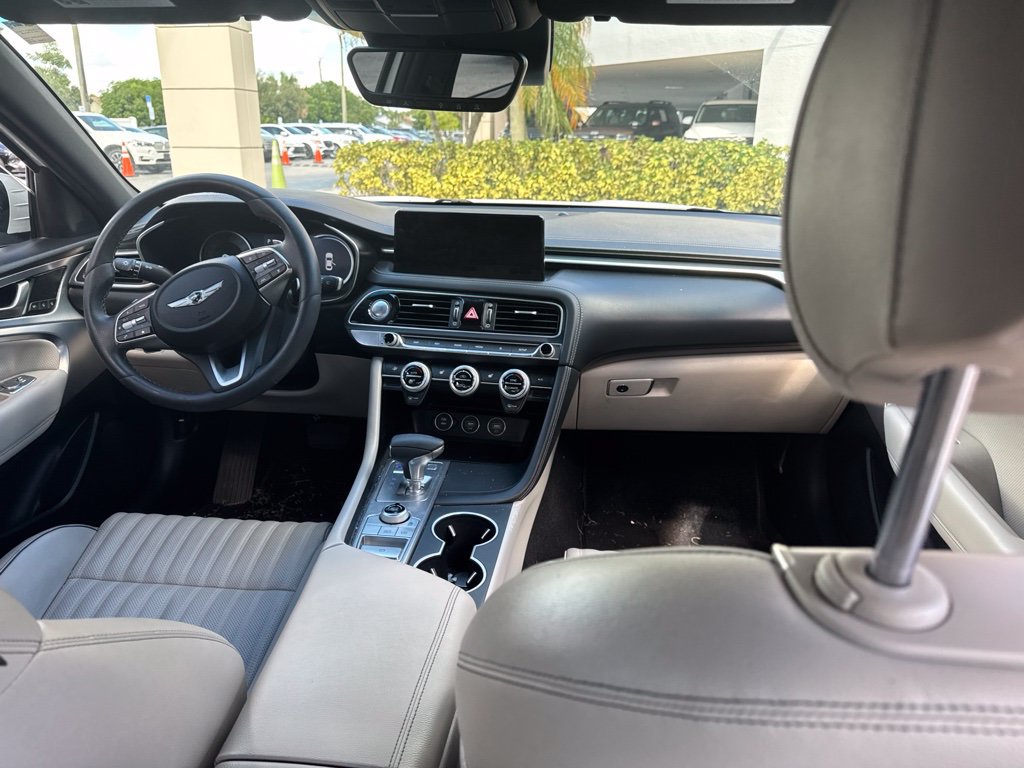 Used 2023 Genesis G70 3.3T RWD image 8