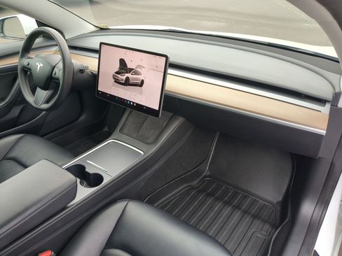 Used 2023 Tesla Model 3 Performance AWD/4WD image 29