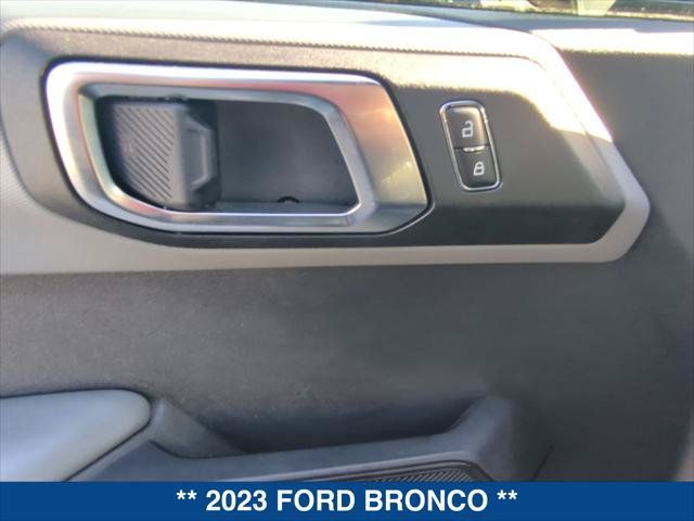 Used 2023 Ford Bronco 4-Door w/ Sasquatch Package AWD/4WD image 11