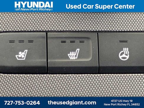 Used 2020 Hyundai Palisade Limited FWD image 34