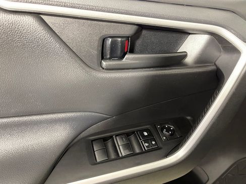 Certified 2021 Toyota RAV4 LE image 16