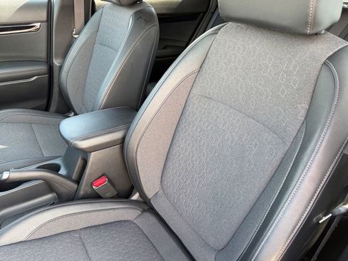 Used 2025 Kia Seltos S image 11
