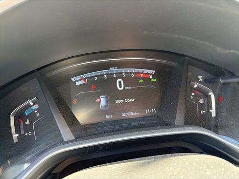 Used 2022 Honda CR-V Touring image 8