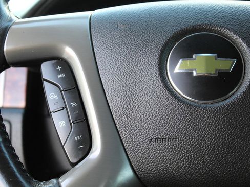 Used 2012 Chevrolet Avalanche LTZ image 13