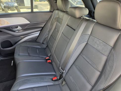 Used 2025 Mercedes-Benz GLE 53 AMG 4MATIC image 11