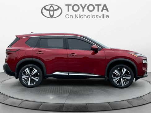 Used 2021 Nissan Rogue SL w/ Premium Package AWD/4WD image 7