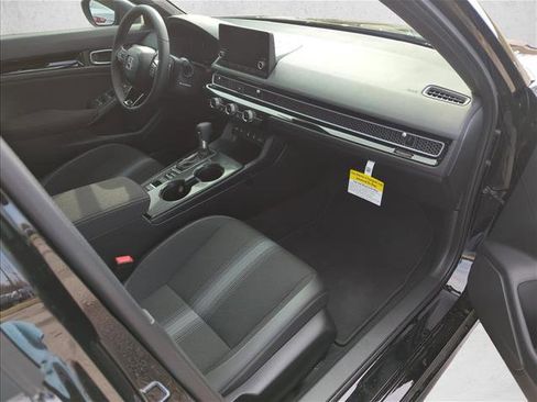 Certified 2025 Honda Civic Sport image 21