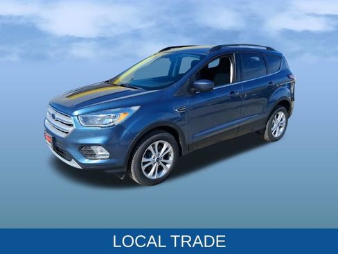 Certified 2018 Ford Escape SE image 3
