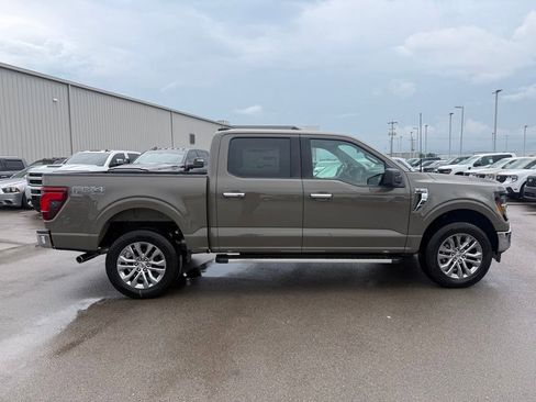 New 2026 Ford F150 XLT w/ XLT Chrome Appearance Package AWD/4WD image 32