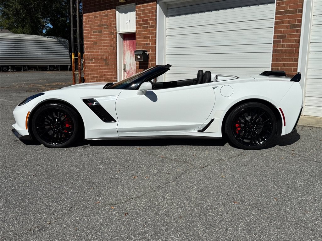 Used 2019 Chevrolet Corvette Z06 RWD image 21