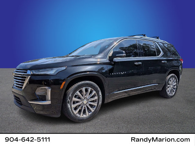 Used 2023 Chevrolet Traverse Premier FWD image 1