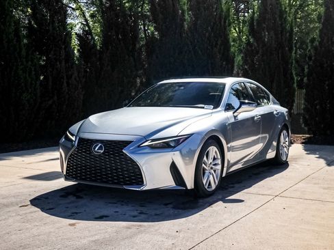 Used 2023 Lexus IS 300 w/ Comfort Package image 5