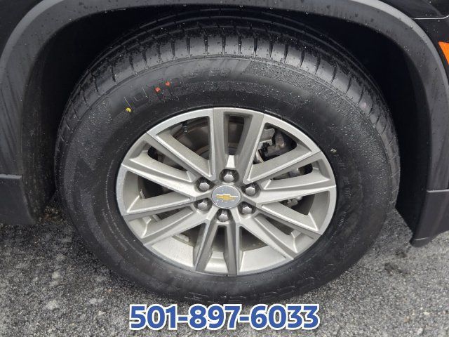 Used 2023 Chevrolet Traverse LT w/ LPO, Cargo Package AWD/4WD image 20