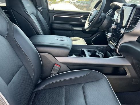 Used 2025 RAM 1500 Laramie w/ Sport Appearance Package AWD/4WD image 28