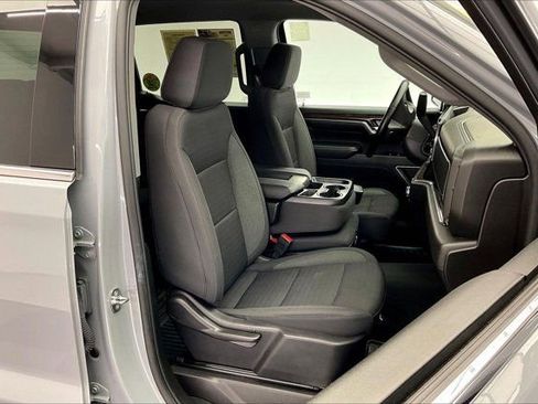 Used 2024 GMC Sierra 1500 SLE image 6