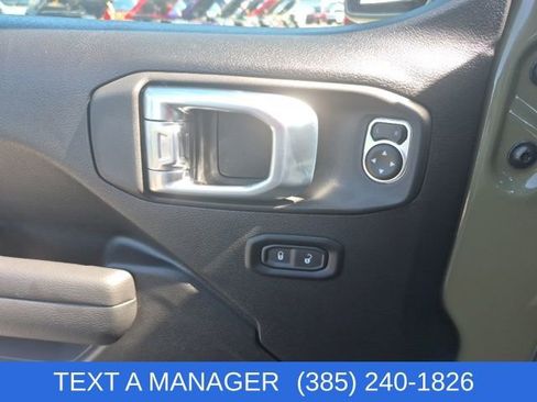 New 2026 Jeep Gladiator Mojave image 14