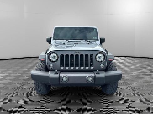 Used 2017 Jeep Wrangler Unlimited Sport AWD/4WD image 7