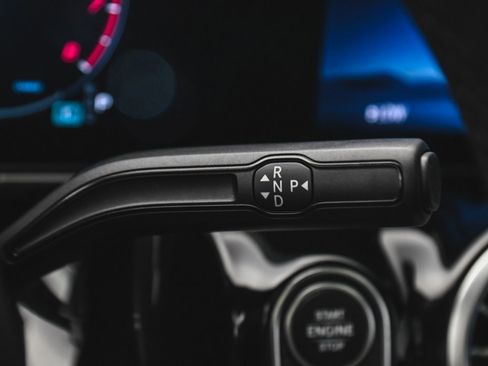 Used 2025 Mercedes-Benz GLA 250 GLA 250 image 31