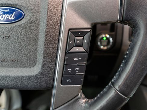 Used 2016 Ford Expedition EL Platinum image 27